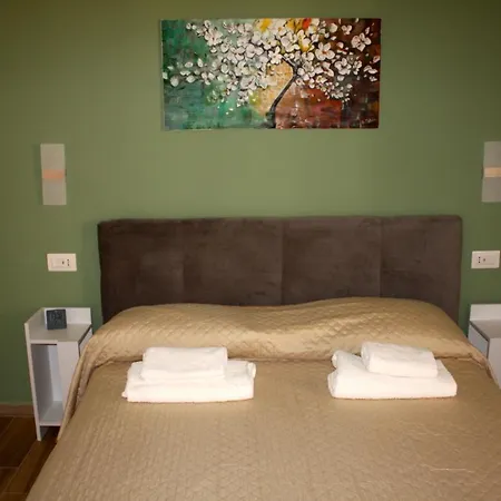 Gasthuis Pleasant 3*
